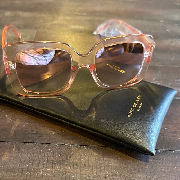NWOT Kurt Geiger Transparent Pink Sunglasses - Picture 2 of 7